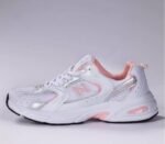 NEW BALANCE 530 Sneakers